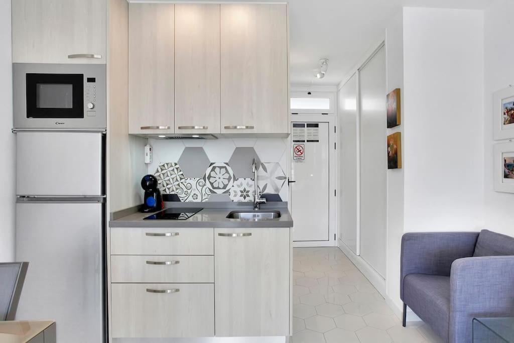 Alexander Apartment Playa De Las Americas 外观 照片
