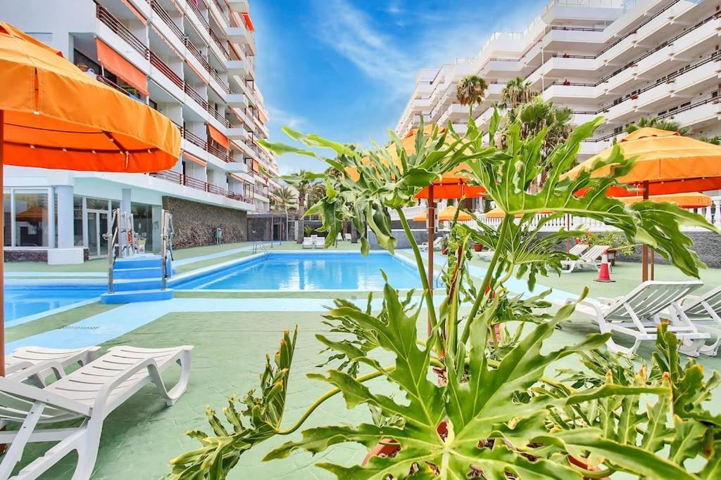 Alexander Apartment Playa De Las Americas 外观 照片