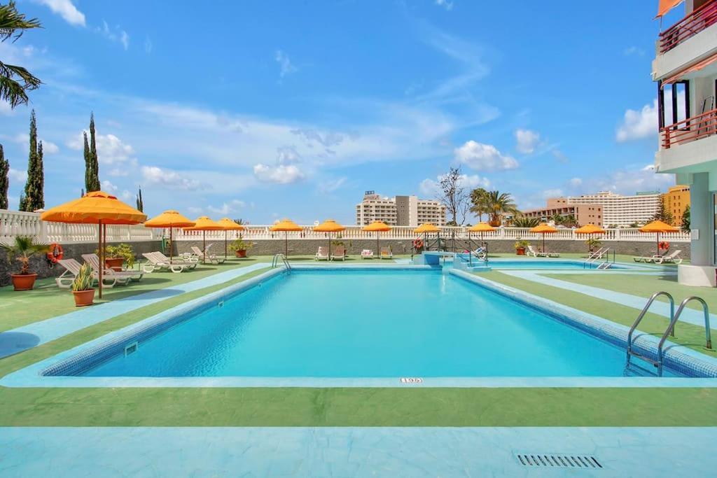 Alexander Apartment Playa De Las Americas 外观 照片